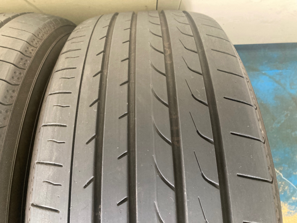 完売)(中古タイヤ)極上品 2021年製☆225/45R19 96W EXTRALOAD YOKOHAMA BLUE EARTH RV02  9.5～9分山 4本SET￥54800 | 仙台市 泉区 泉タイヤサービス